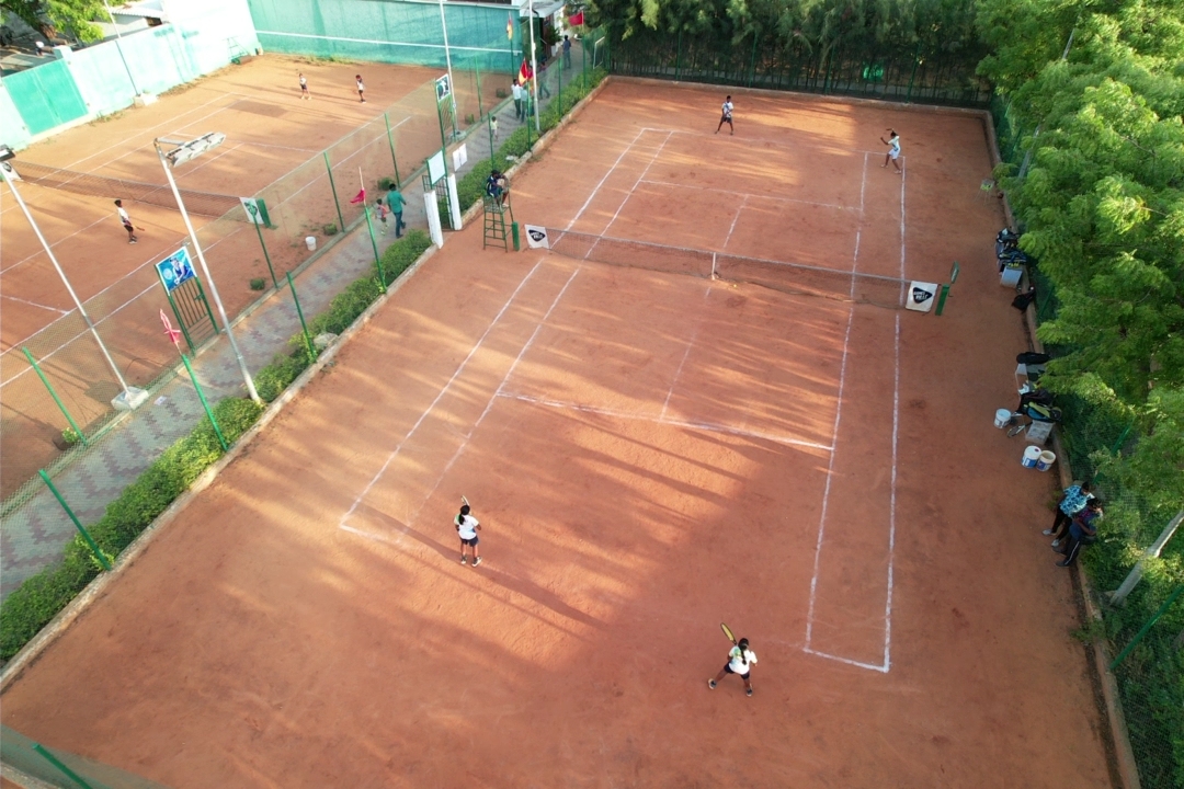 Tennis